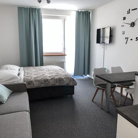 Apartman J&J Besenova Exterior photo